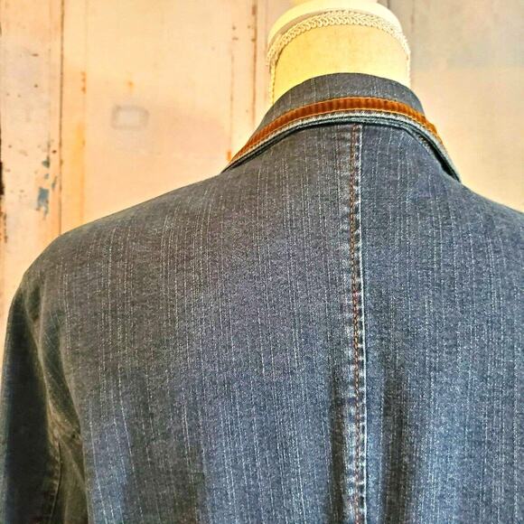 Carol's Denims Classic Jacket Velvet Trim Size 2XL Medallion Pocket Buttons - Picture 9 of 10